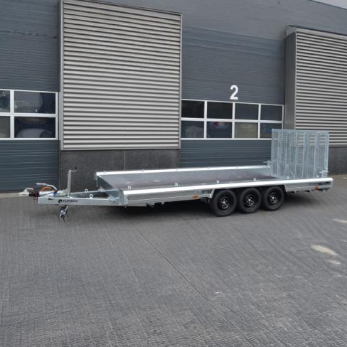 Vlemmix Dreiachs-Maschinentransporter