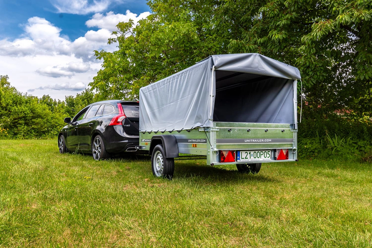 Garden Trailer 230 KIPP Anhänger 230 × 125 cm mit Hochplane, H-800-Spriegel und Stützrad